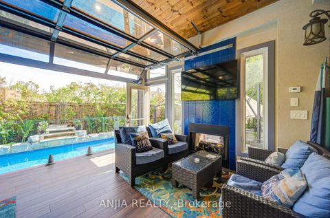 Photo 40 at 452 Fernleigh Circle S, Crosby, Richmond Hill