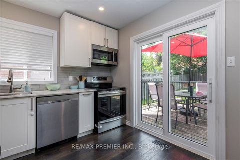 Photo 5 at 129 Chalmers Drive, Painswick South, Barrie