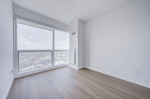 Photo 26 at 5814 - 386 Yonge Street, Bay Street Corridor, Toronto