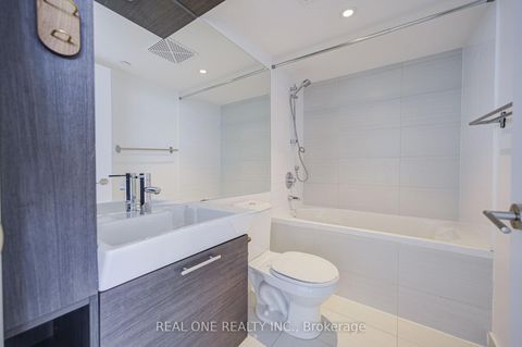 Photo 31 at 5814 - 386 Yonge Street, Bay Street Corridor, Toronto