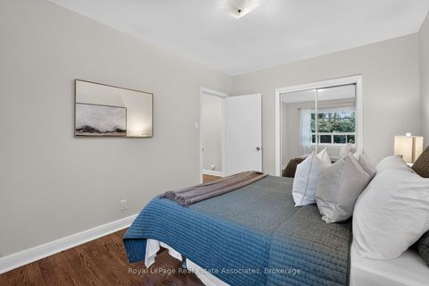 Photo 24 at 7 Greening Crescent, Rosethorn, Toronto