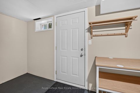 Photo 36 at 7 Greening Crescent, Rosethorn, Toronto
