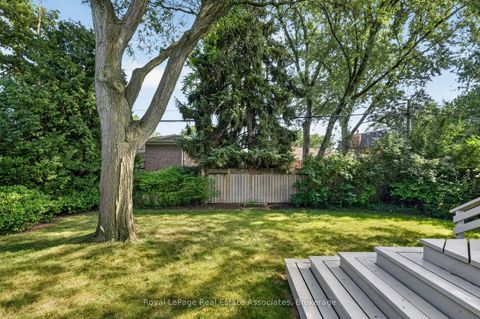 Photo 42 at 7 Greening Crescent, Rosethorn, Toronto