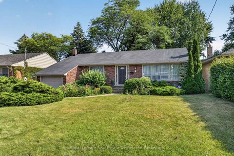 Photo 48 at 7 Greening Crescent, Rosethorn, Toronto