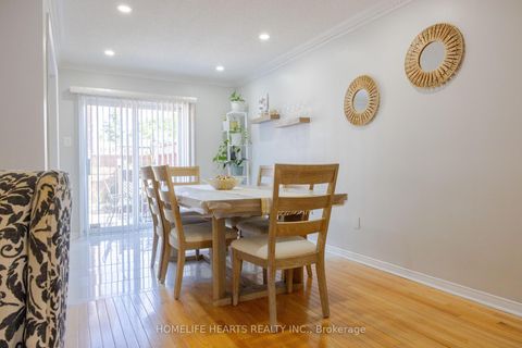 Photo 9 at 87 Sunfield Road, CFB, Toronto
