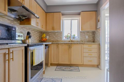 Photo 11 at 87 Sunfield Road, CFB, Toronto