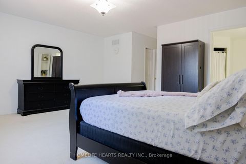 Photo 18 at 87 Sunfield Road, CFB, Toronto