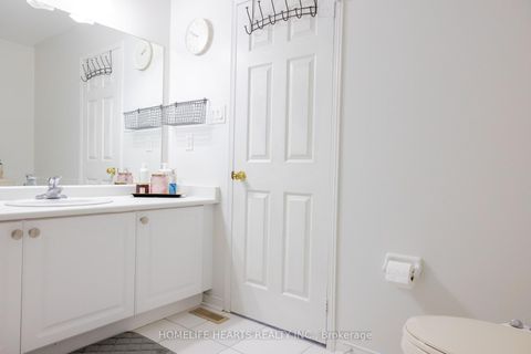 Photo 23 at 87 Sunfield Road, CFB, Toronto