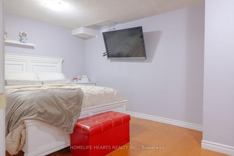 Photo 33 at 87 Sunfield Road, CFB, Toronto