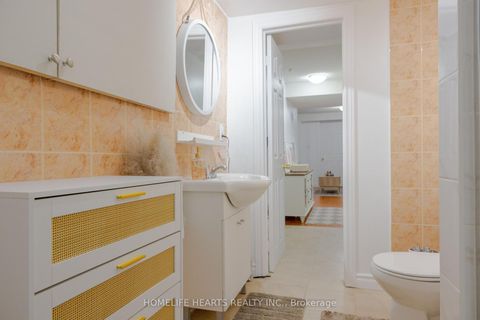 Photo 36 at 87 Sunfield Road, CFB, Toronto