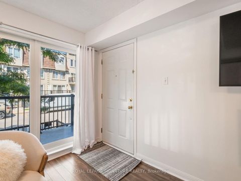 Photo 4 at 2067 - 65 George Appleton Way, CFB, Toronto