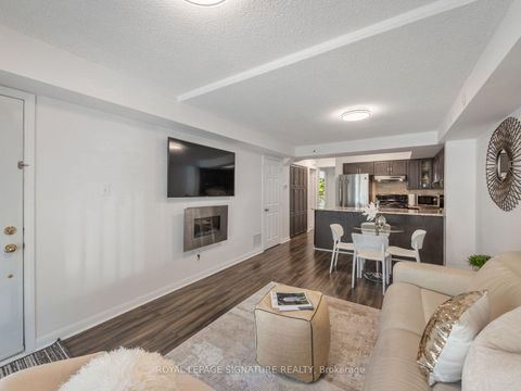 Photo 7 at 2067 - 65 George Appleton Way, CFB, Toronto