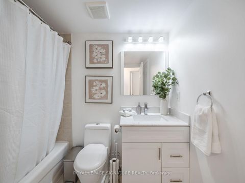 Photo 25 at 2067 - 65 George Appleton Way, CFB, Toronto