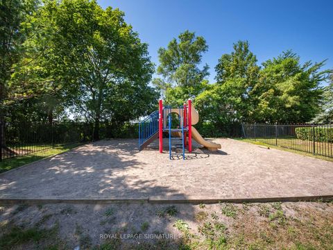 Photo 35 at 2067 - 65 George Appleton Way, CFB, Toronto