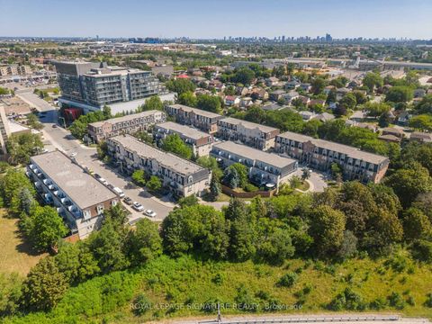 Photo 39 at 2067 - 65 George Appleton Way, CFB, Toronto