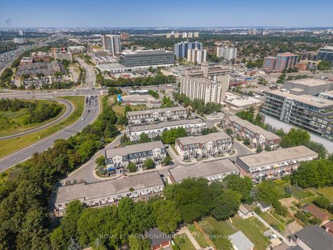Photo 40 at 2067 - 65 George Appleton Way, CFB, Toronto