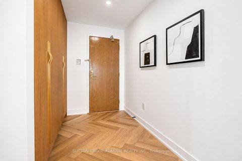 Photo 21 at PH110 - 7250 Yonge Street, Yorkhill, Vaughan