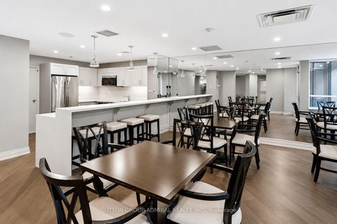 Photo 26 at PH110 - 7250 Yonge Street, Yorkhill, Vaughan