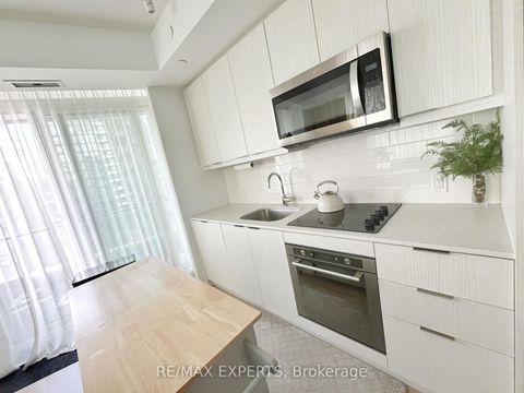 Photo 13 at 419 - 38 Forest Manor Road, Henry Farm, Toronto