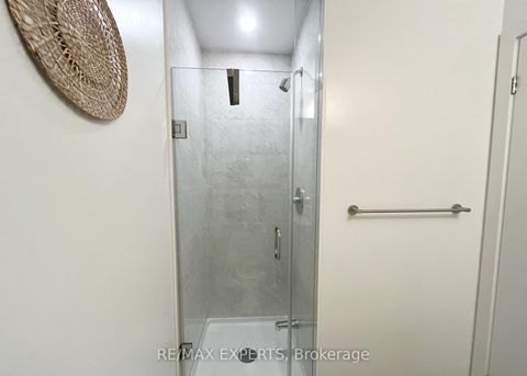 Photo 26 at 419 - 38 Forest Manor Road, Henry Farm, Toronto