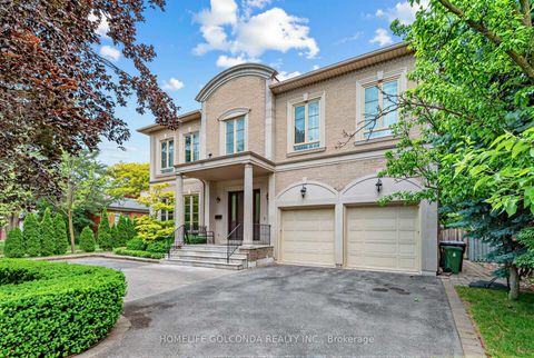 Photo 0 at 164 Owen Boulevard, Windfields, Toronto
