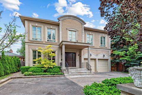 Photo 1 at 164 Owen Boulevard, Windfields, Toronto
