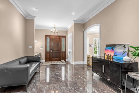 Photo 3 at 164 Owen Boulevard, Windfields, Toronto