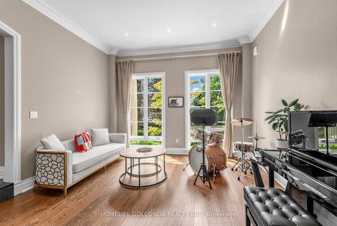 Photo 7 at 164 Owen Boulevard, Windfields, Toronto