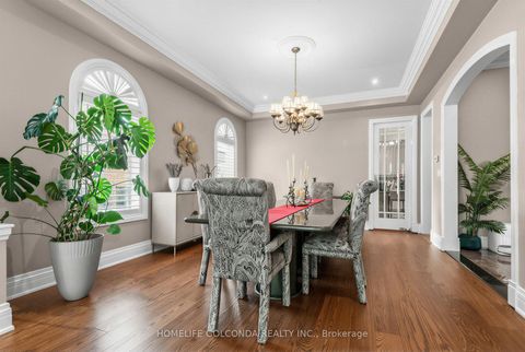 Photo 9 at 164 Owen Boulevard, Windfields, Toronto