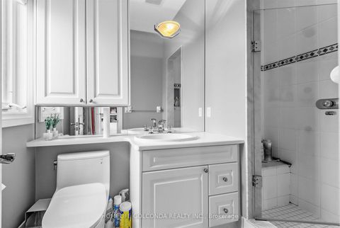 Photo 25 at 164 Owen Boulevard, Windfields, Toronto
