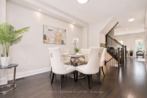 Photo 7 at 30 Kenneth Wood Crescent, Newtonbrook East, Toronto
