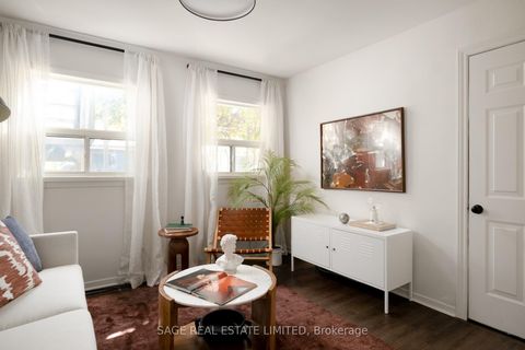 Photo 11 at 221 Palmerston Avenue, Bellwoods, Toronto