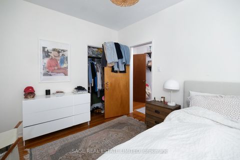 Photo 33 at 221 Palmerston Avenue, Bellwoods, Toronto