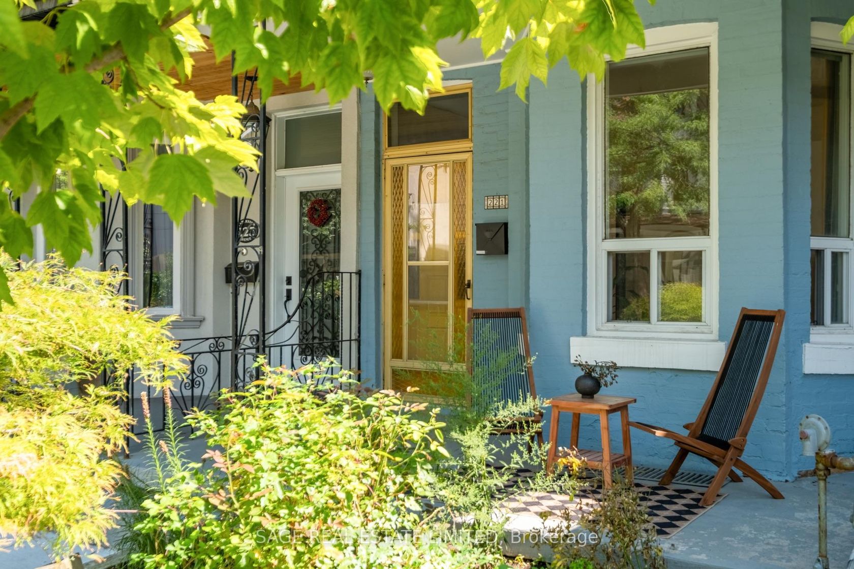 221 Palmerston Avenue, Bellwoods, Toronto 