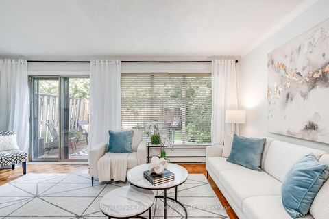 Photo 10 at 70 - 3 Centennial Pk Road, West Deane, Toronto
