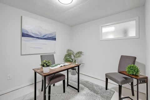 Photo 32 at 70 - 3 Centennial Pk Road, West Deane, Toronto