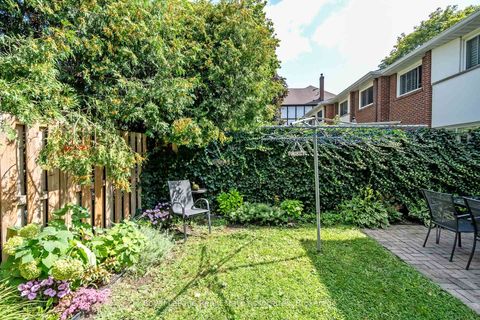 Photo 38 at 70 - 3 Centennial Pk Road, West Deane, Toronto