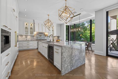 Photo 12 at 154 Yonge Boulevard, Nortown, Toronto