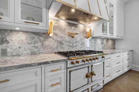 Photo 13 at 154 Yonge Boulevard, Nortown, Toronto