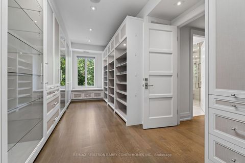 Photo 22 at 154 Yonge Boulevard, Nortown, Toronto