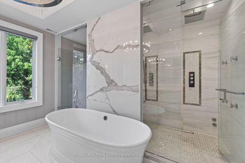 Photo 25 at 154 Yonge Boulevard, Nortown, Toronto