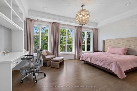 Photo 28 at 154 Yonge Boulevard, Nortown, Toronto
