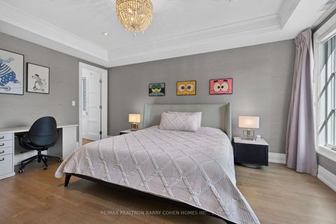 Photo 31 at 154 Yonge Boulevard, Nortown, Toronto