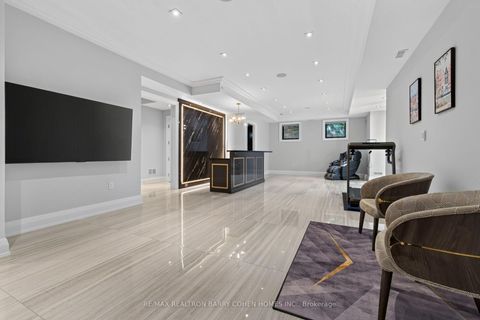 Photo 36 at 154 Yonge Boulevard, Nortown, Toronto