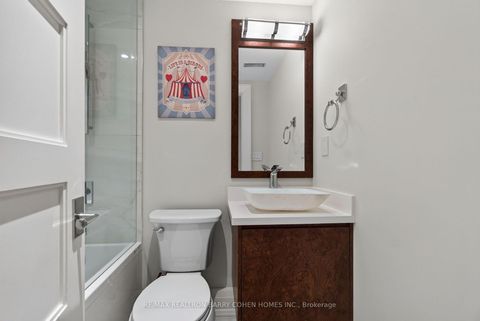 Photo 42 at 154 Yonge Boulevard, Nortown, Toronto