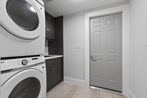 Photo 44 at 154 Yonge Boulevard, Nortown, Toronto
