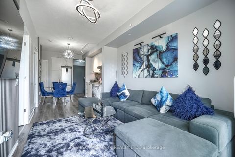 Photo 9 at 421 - 9 Tecumseth Street, Niagara, Toronto