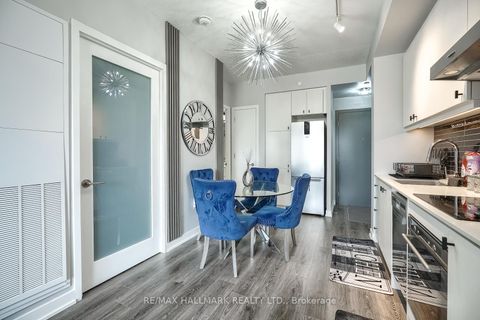 Photo 13 at 421 - 9 Tecumseth Street, Niagara, Toronto