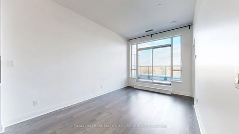 Photo 12 at 617 - 399 Spring Garden Avenue, Willowdale East, Toronto