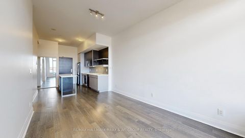 Photo 16 at 617 - 399 Spring Garden Avenue, Willowdale East, Toronto
